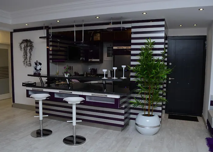 Luxury Nile Maadi Cairo Apartment